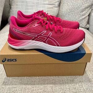 ASICS Women's Gel-Excite 8 Athletic Shoes